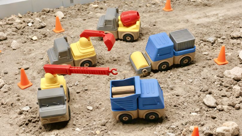 Mit den Block Cars entstehen aus einfachen Modulen spannende Fahrzeuge, die immer wieder neu kombiniert werden können.